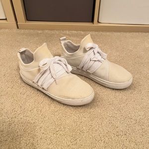 Steve Madden Lancer Sneaker